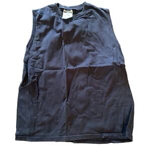 women's sleeveless top